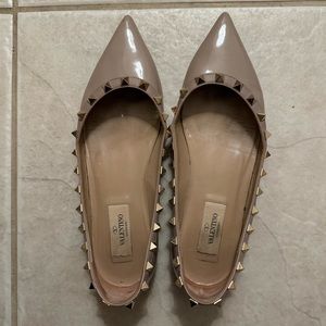 Valentino Nude Patent Leather Rockstud Pointed Toe Flats